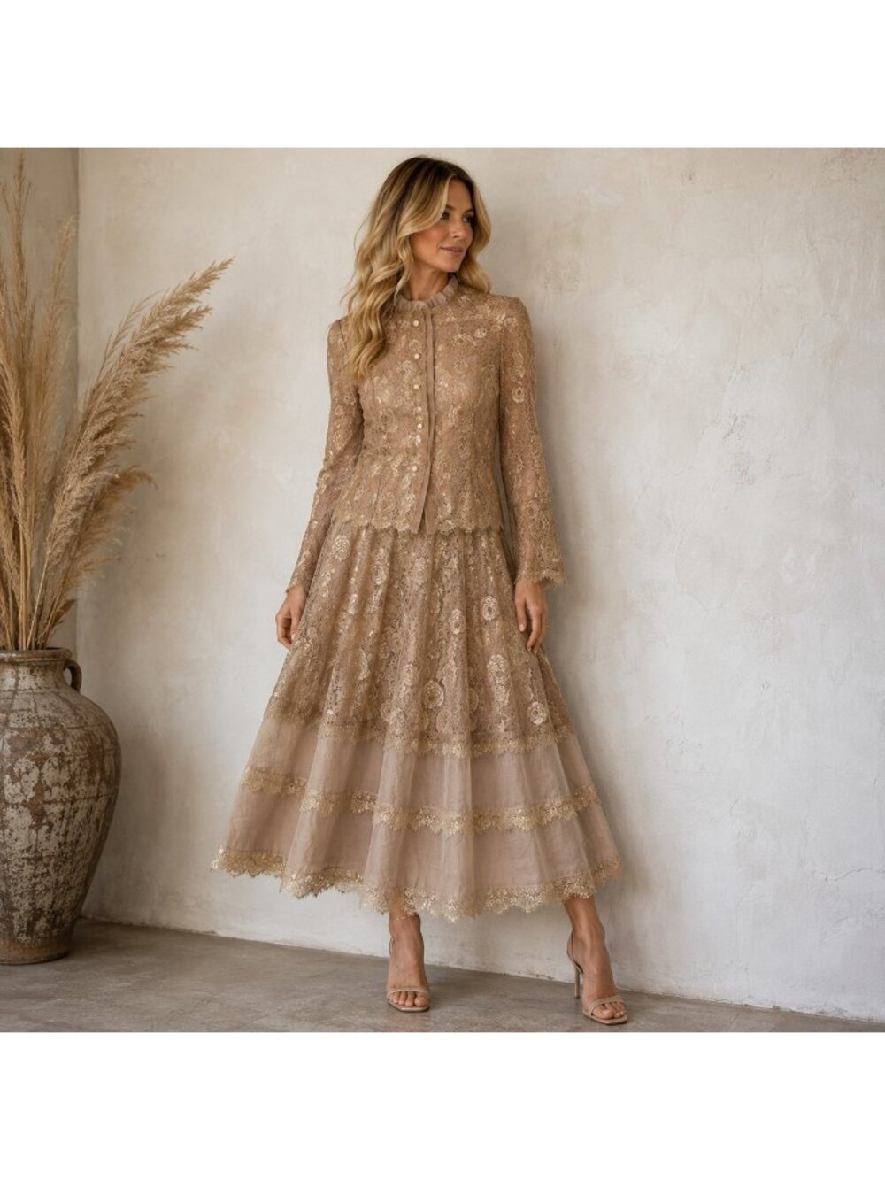 Vintage Albert Nipon Champagne Nude Beige Lace Top + Skirt Set S